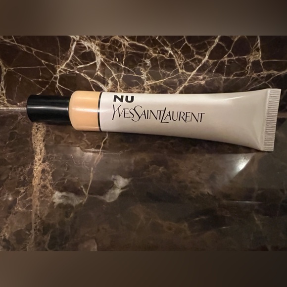 NWOB Yves Saint Laurent - YSL Beauty- NU BARE LOOK TINT in shade NU3 - Picture 5 of 6